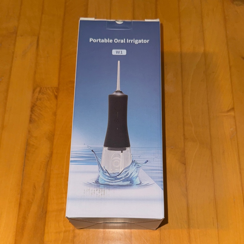 Portable Oral Irrigator